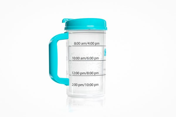 32 oz. insulated teal time-tracking water bottle by Hydr-8